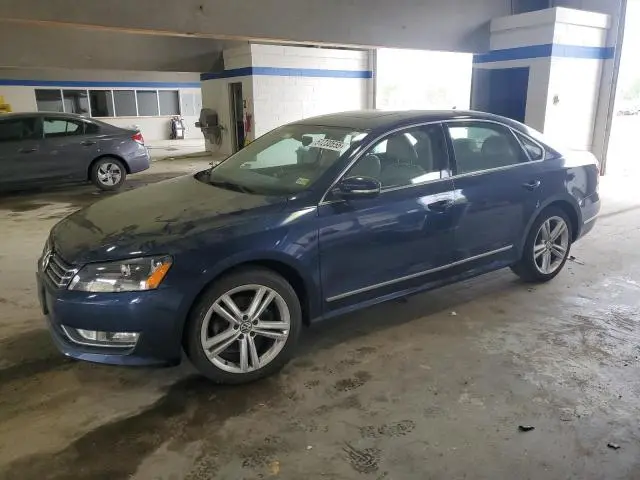 1VWBS7A33FC009901