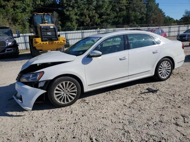 1VWBT7A30HC045190