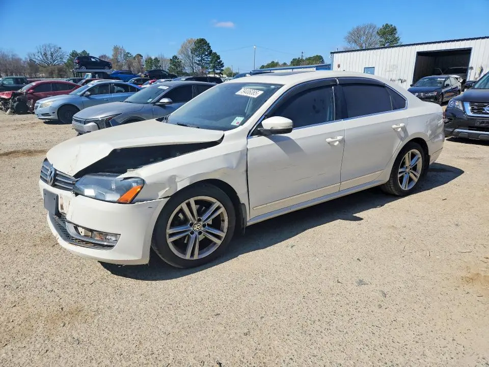 1VWBT7A36FC028925