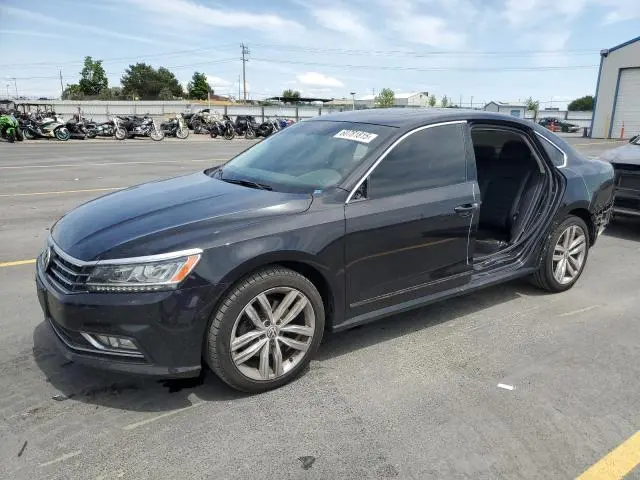 1VWCA7A35JC003257