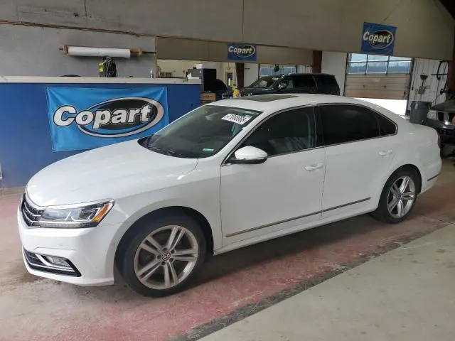 1VWCM7A33HC058114
