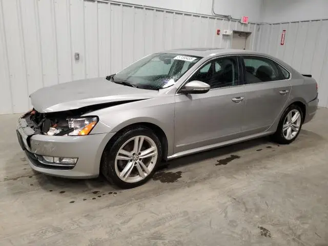 1VWCN7A33CC098599
