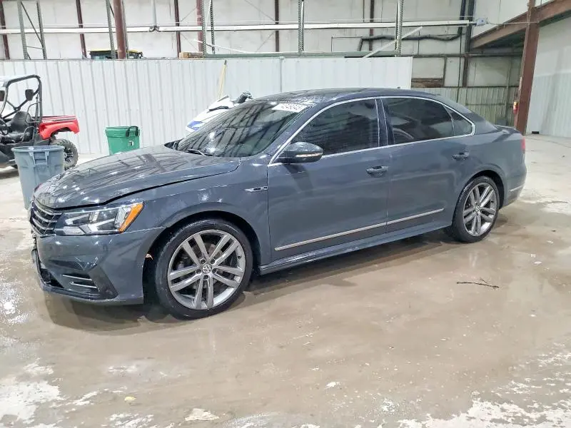 1VWDT7A32HC000955