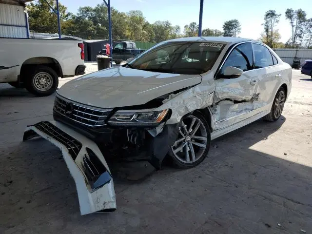 1VWDT7A32HC032076