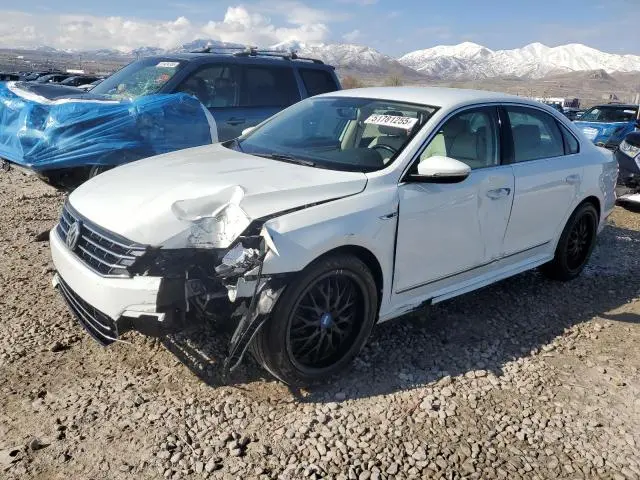 1VWDT7A32HC084128