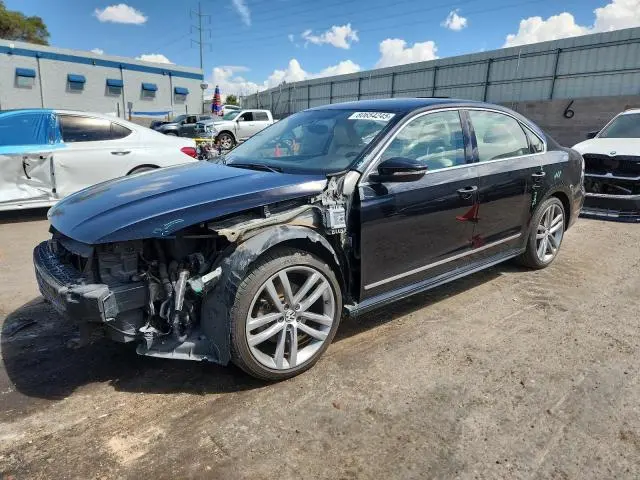 1VWDT7A33HC002004
