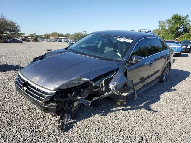 1VWDT7A33HC083120