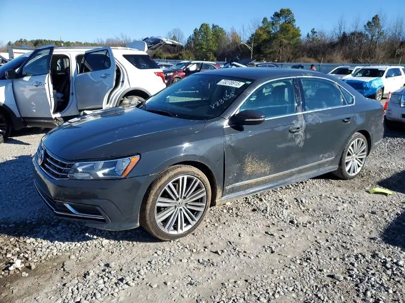 1VWDT7A33HC083635