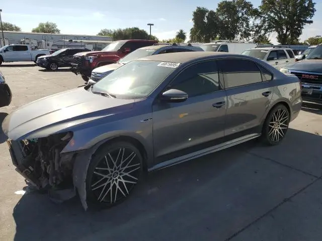 1VWDT7A34HC077570