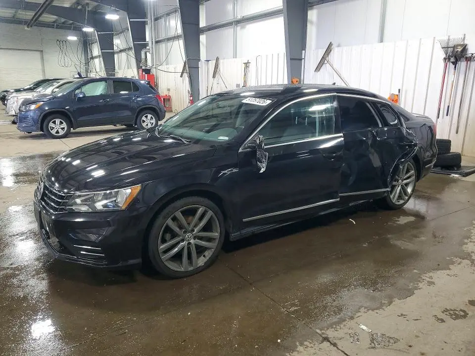 1VWDT7A36HC010906