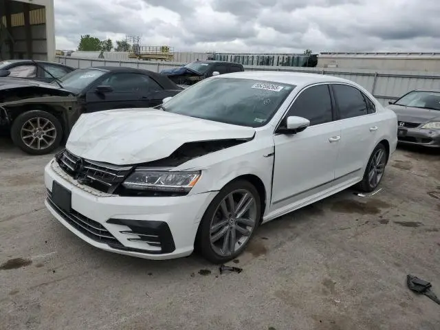 1VWDT7A37HC001812