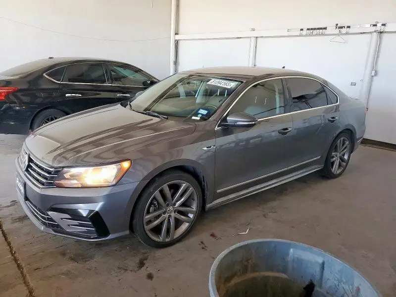 1VWDT7A38HC001320