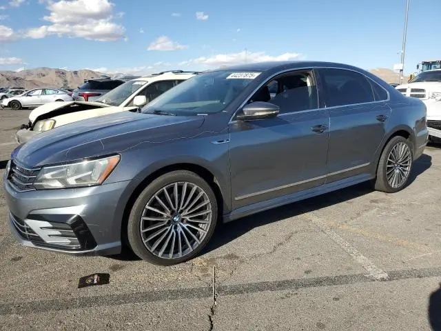 1VWDT7A38HC050629