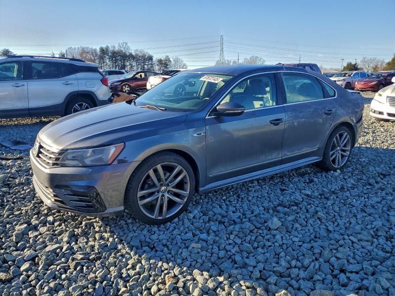 1VWDT7A38HC068726