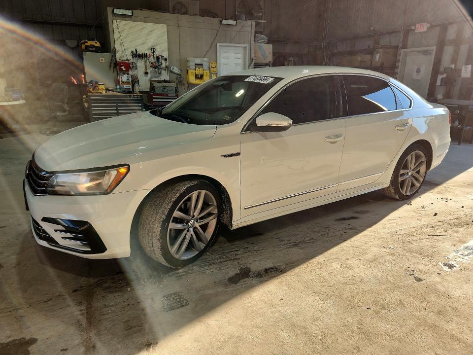 1VWDT7A39HC024735