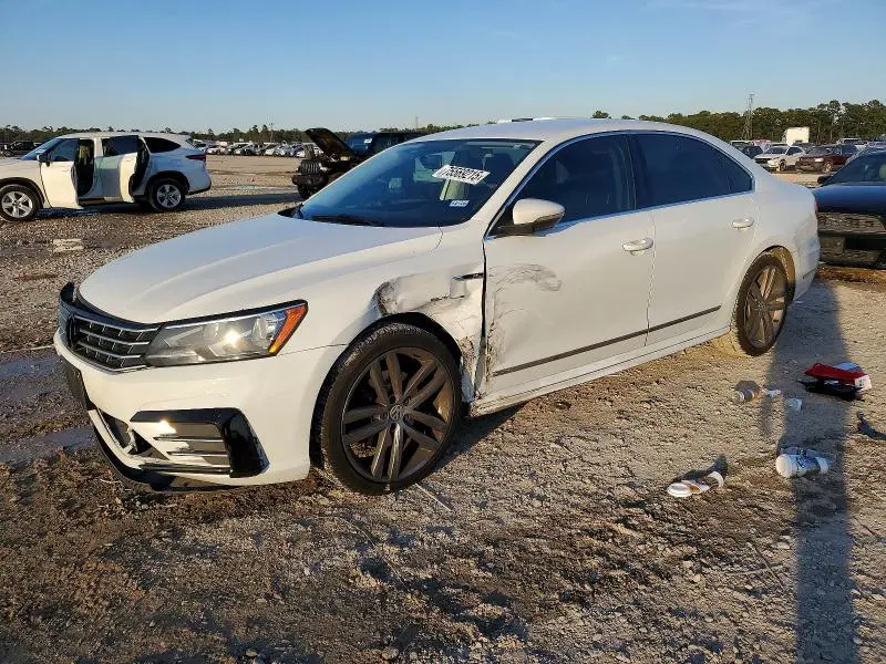 1VWDT7A39HC030096