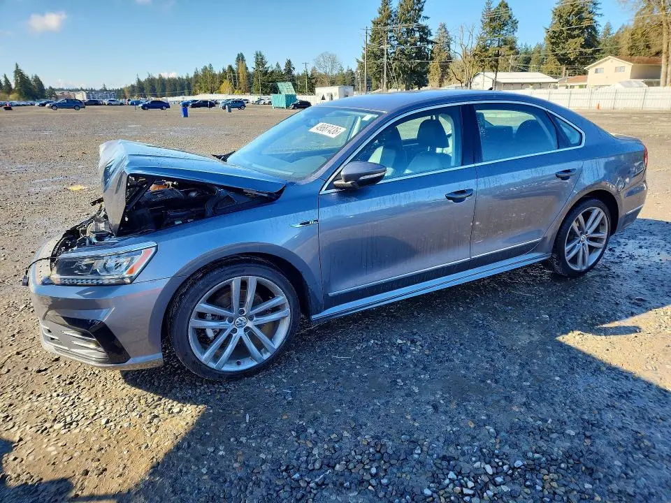 1VWDT7A3XHC070736