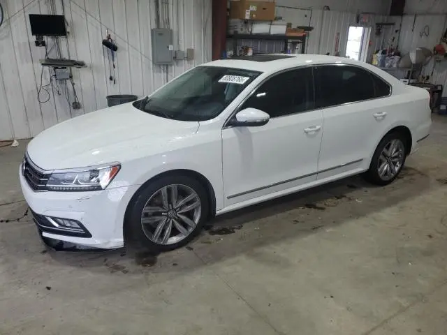 1VWGT7A3XHC029570