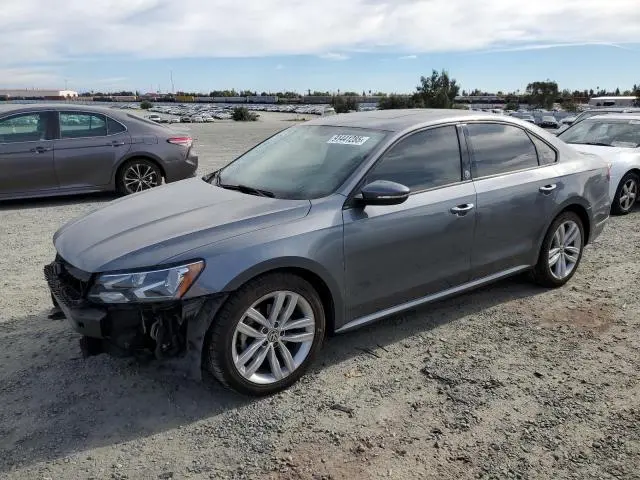 1VWLA7A37KC007604