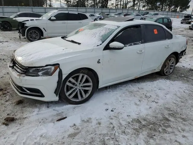 1VWLA7A38KC005327