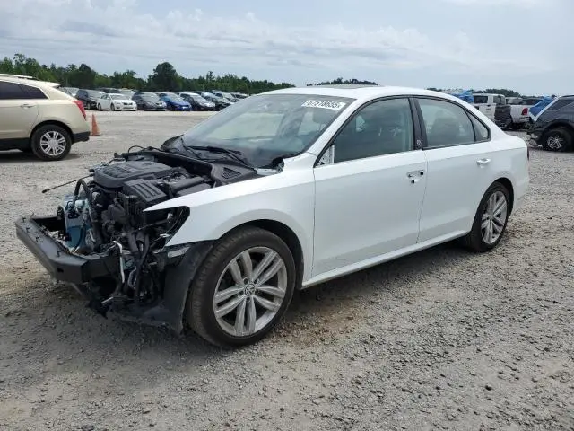 1VWLA7A3XKC010447
