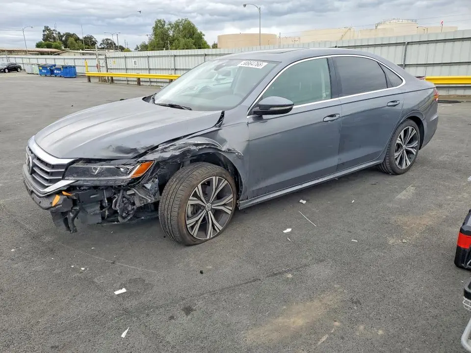 1VWSA7A33MC015813