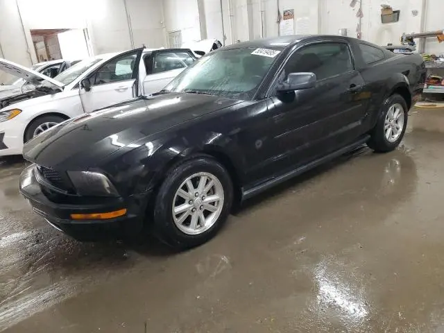 1ZVHT80N185204404