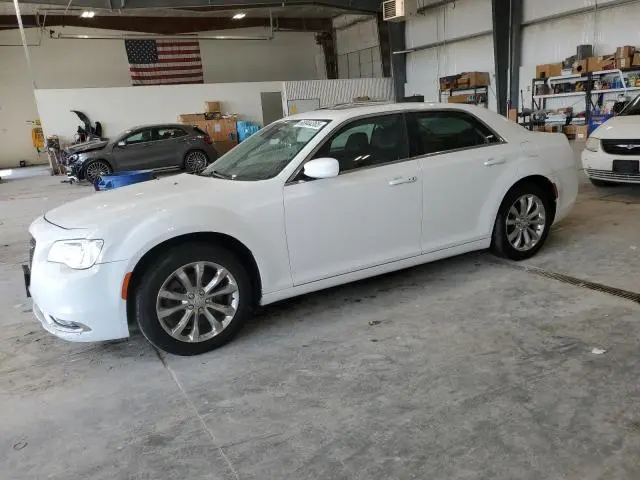 2C3CCARG4FH830886