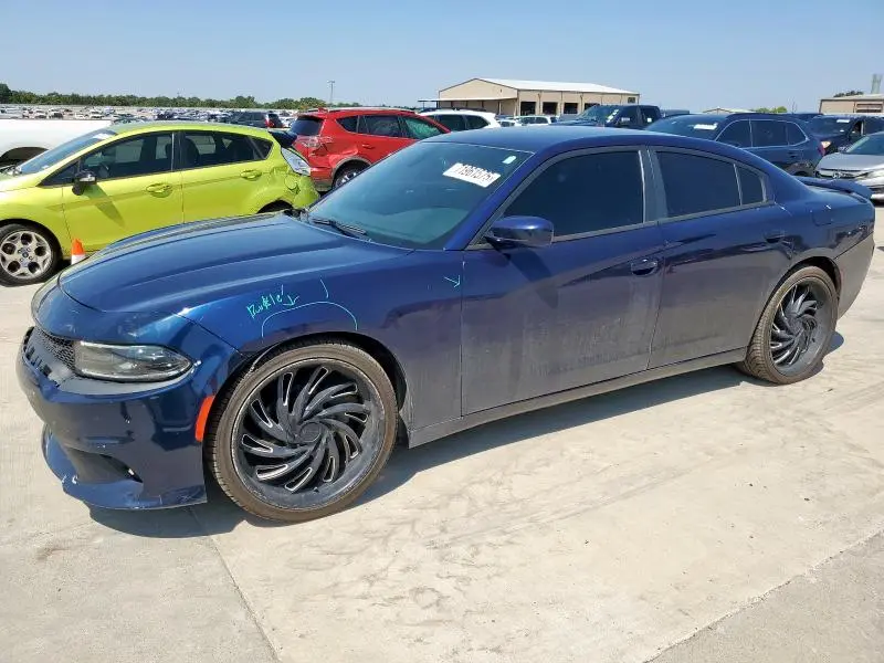 2C3CDXBGXFH878936