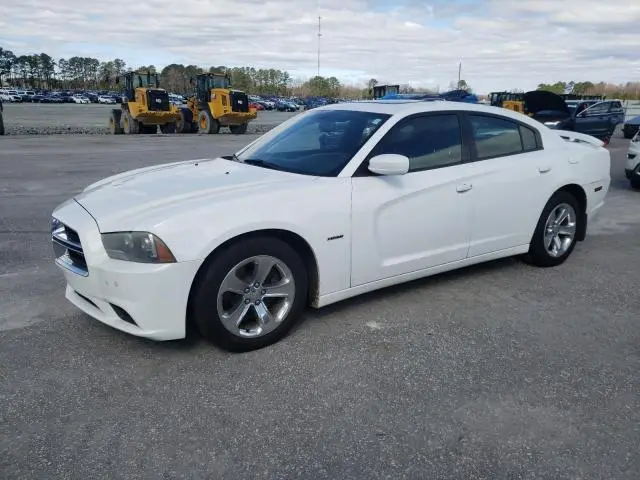 2C3CDXCT2DH526183