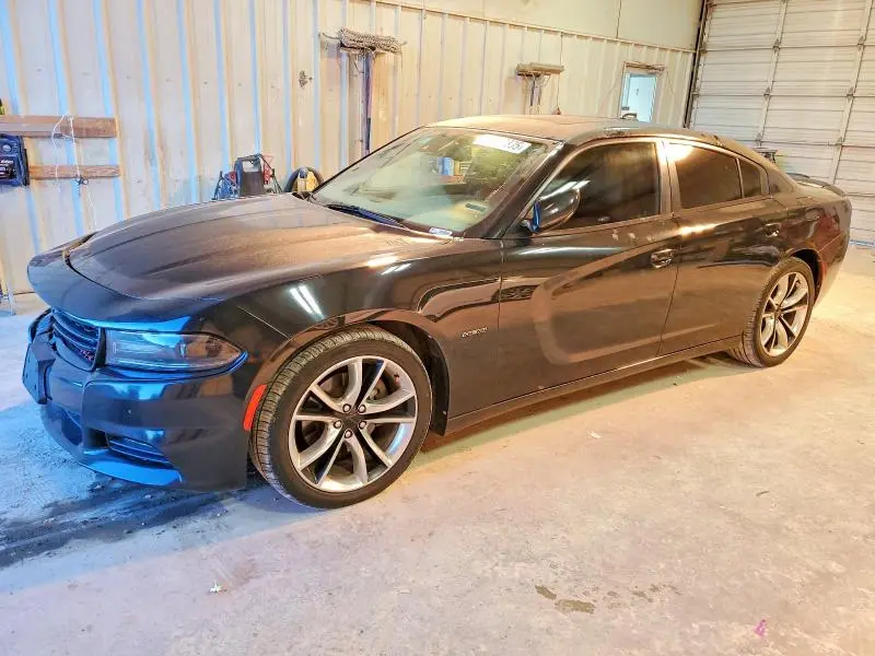 2C3CDXCT6FH895826