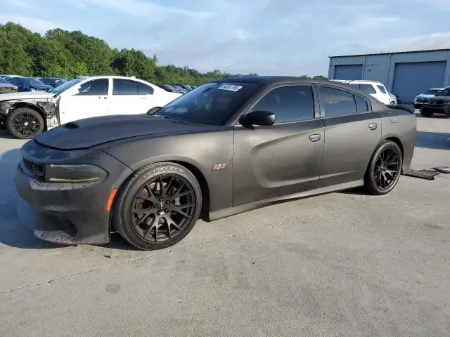 2C3CDXGJ2JH200582