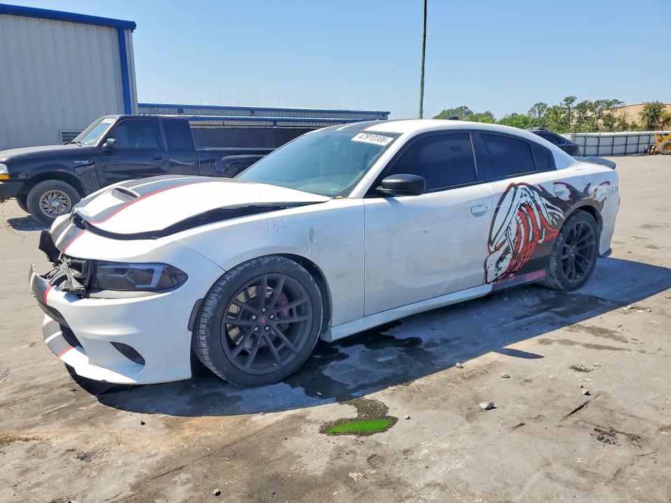 2C3CDXGJ5KH558731