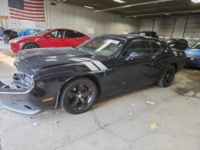 2C3CDYAG5EH195564