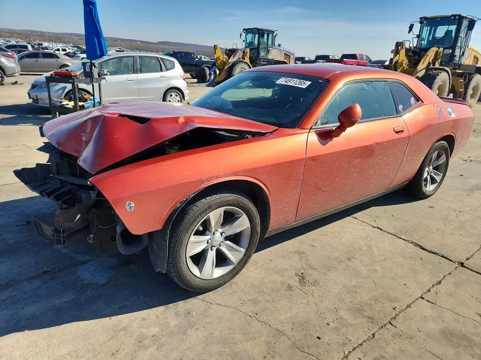 2C3CDZAG8JH242652