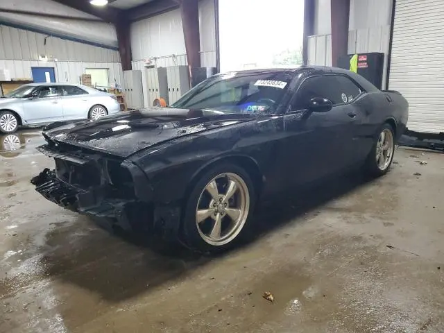 2C3CDZAT7FH761342