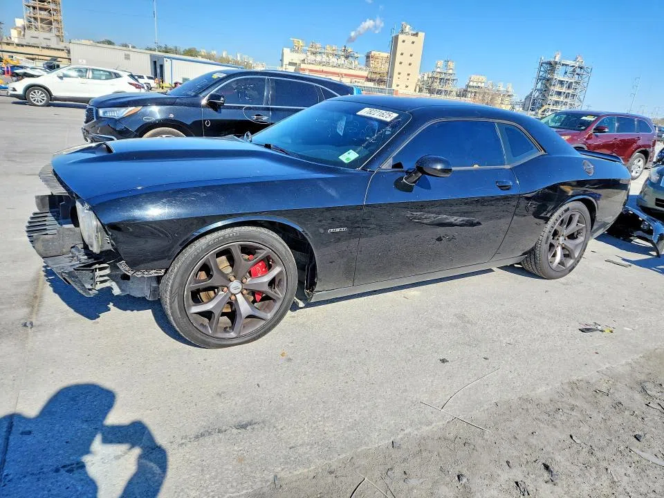 2C3CDZBT2KH668544