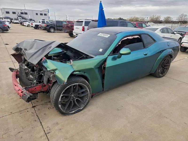 2C3CDZFJXGH275780
