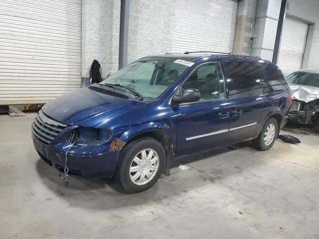 2C4GP54L95R260213