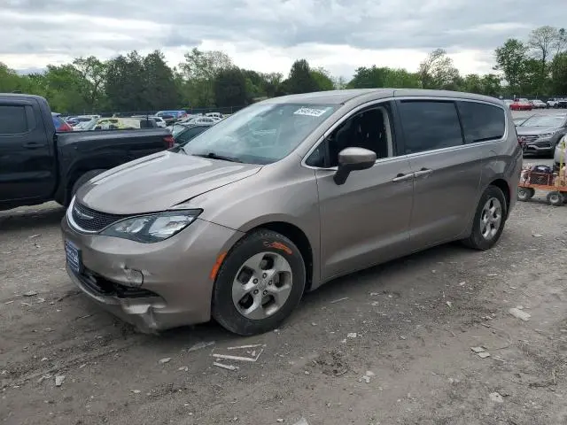 2C4RC1CG3HR552512