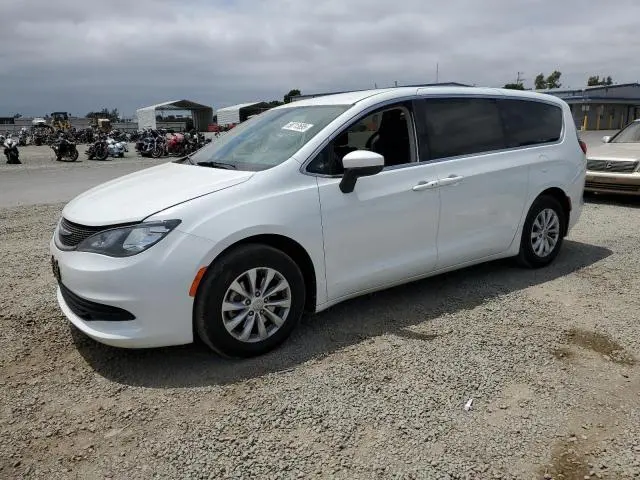 2C4RC1CG5JR171296