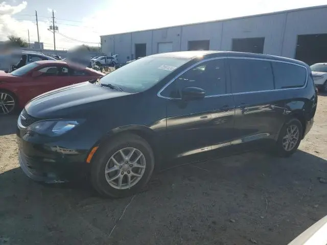 2C4RC1CG5JR274945