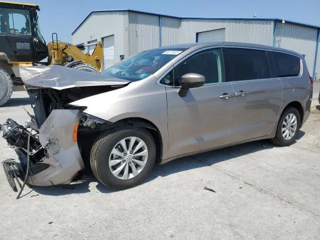 2C4RC1DG3HR797020
