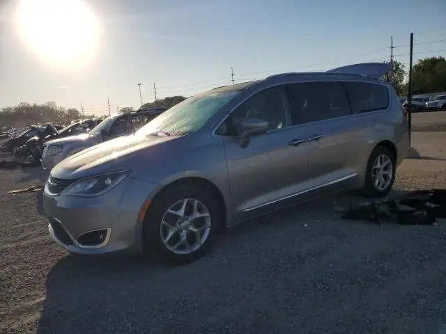 2C4RC1EG1JR286832