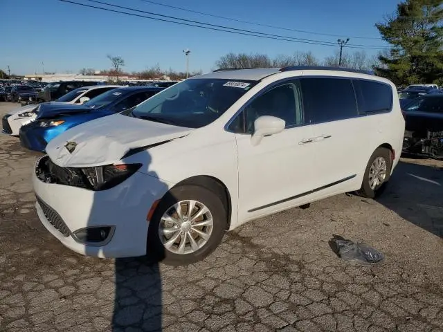 2C4RC1EG2JR108461