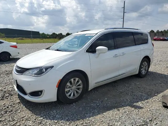 2C4RC1EG2JR322401