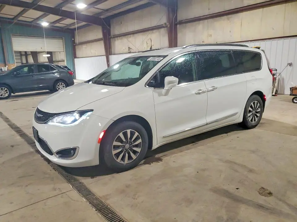 2C4RC1EG2LR145951