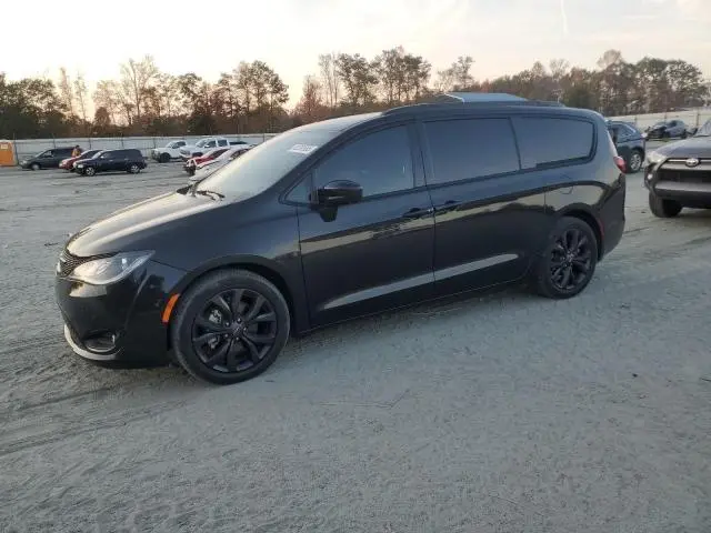 2C4RC1EG4LR236090