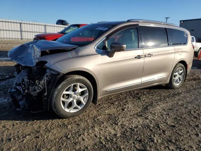 2C4RC1EG5JR139073