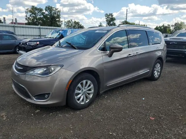 2C4RC1EG5JR234166